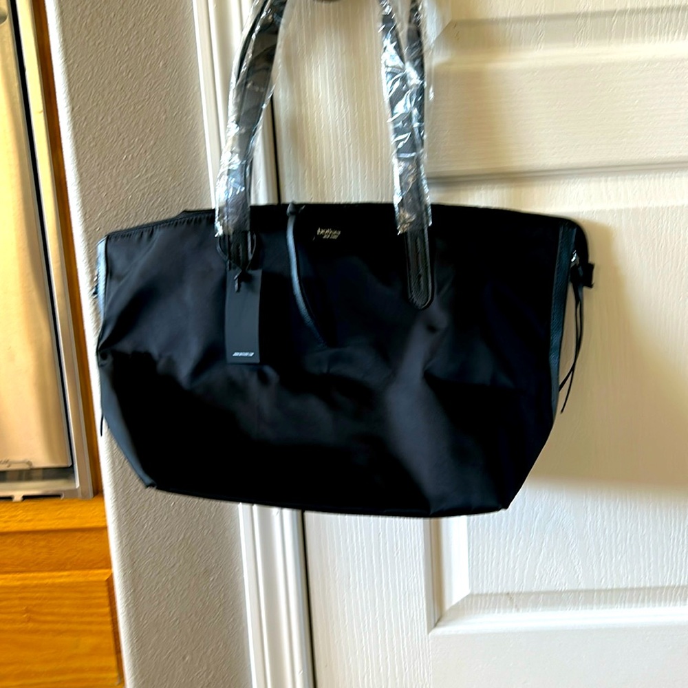 NWT Botkier New York Bond Purse